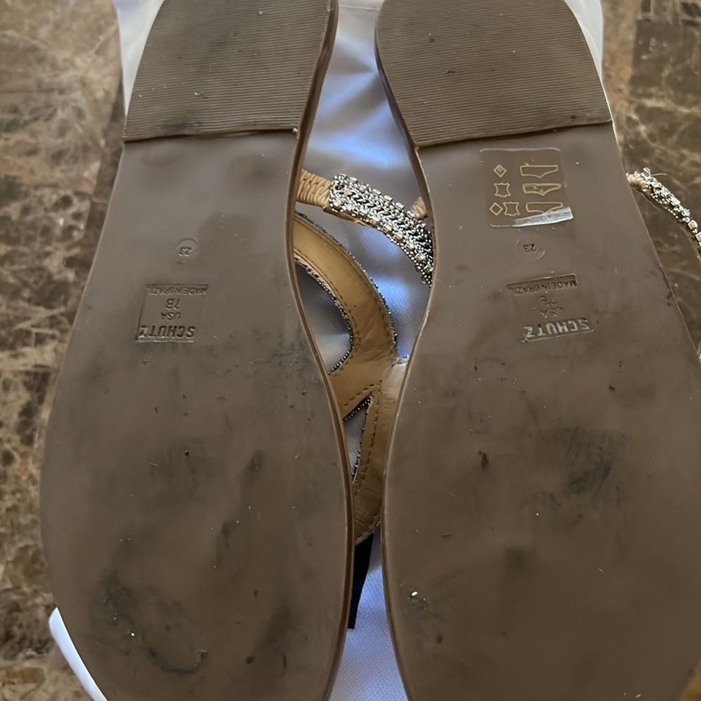 Women’s Schultz sandals - Picture 2 of 3